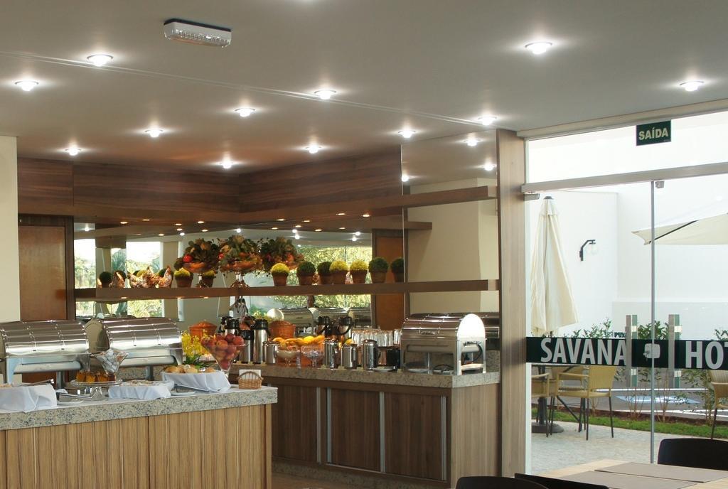 Savana Hotel อูเบร์ลังเจีย ภายนอก รูปภาพ