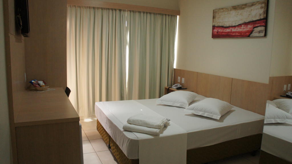 Savana Hotel อูเบร์ลังเจีย ห้อง รูปภาพ
